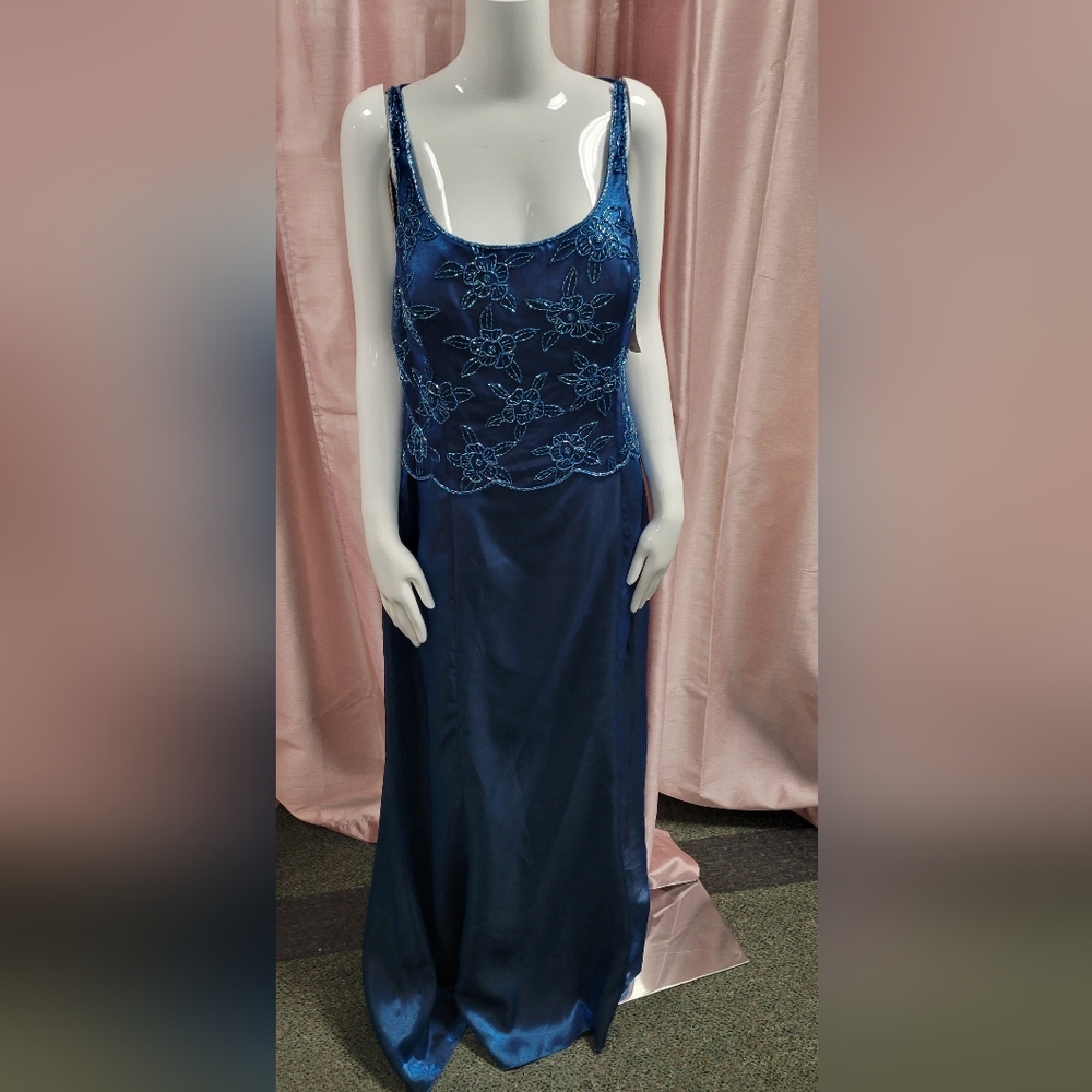 Blue Lace Trim Wedding Dress